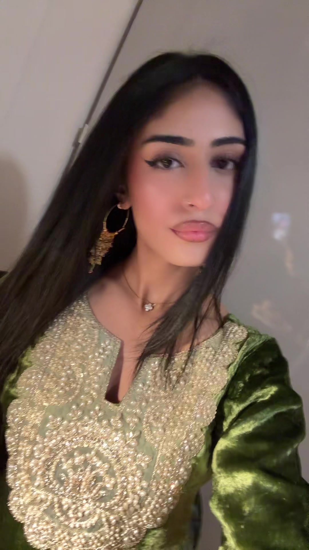 @𝓡♡