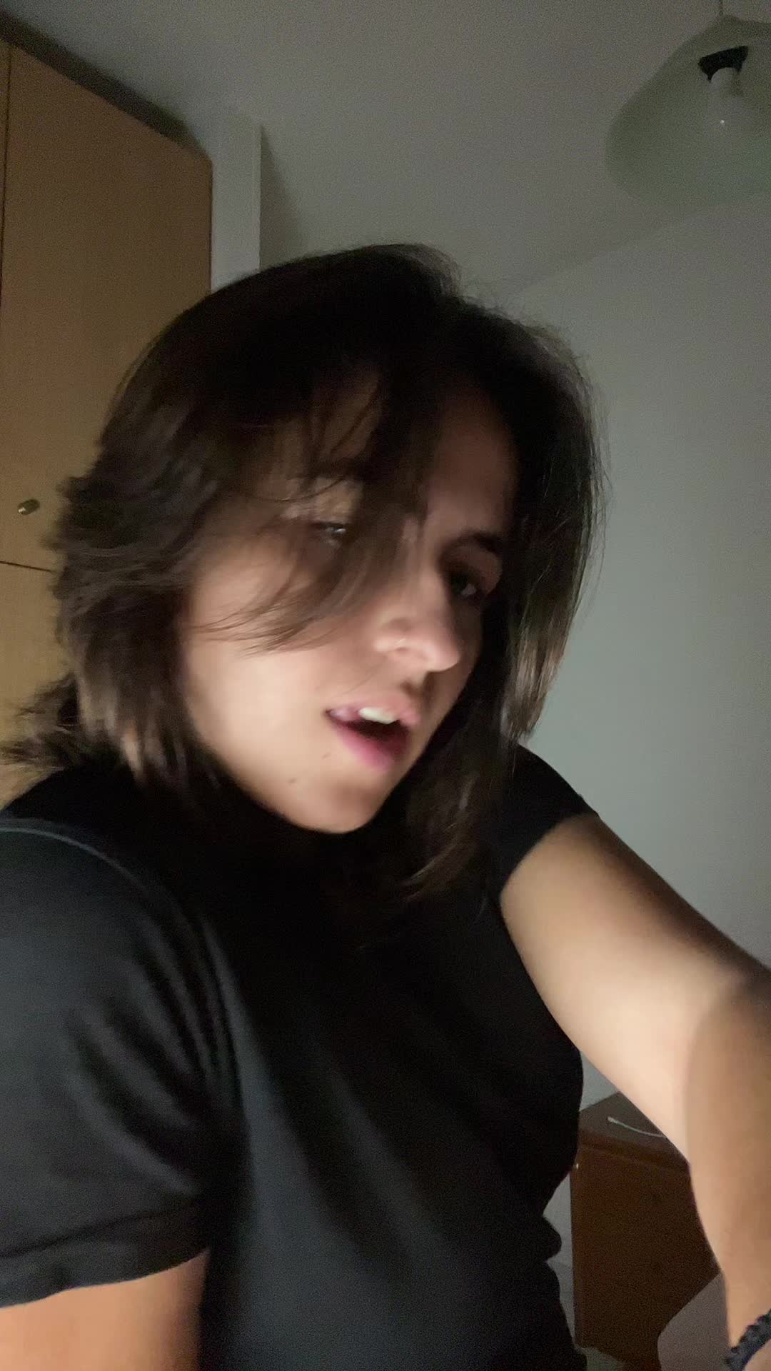 @d3sp0ina