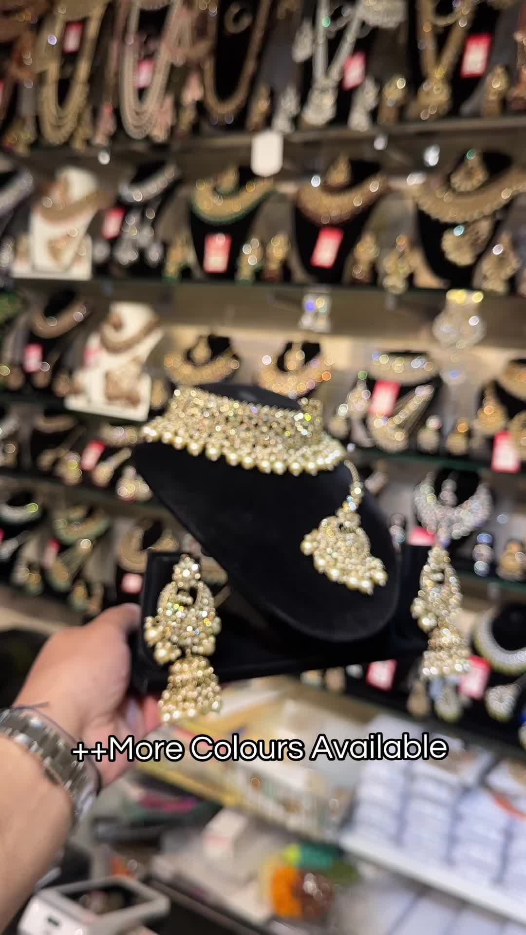 @FashionHouse438D