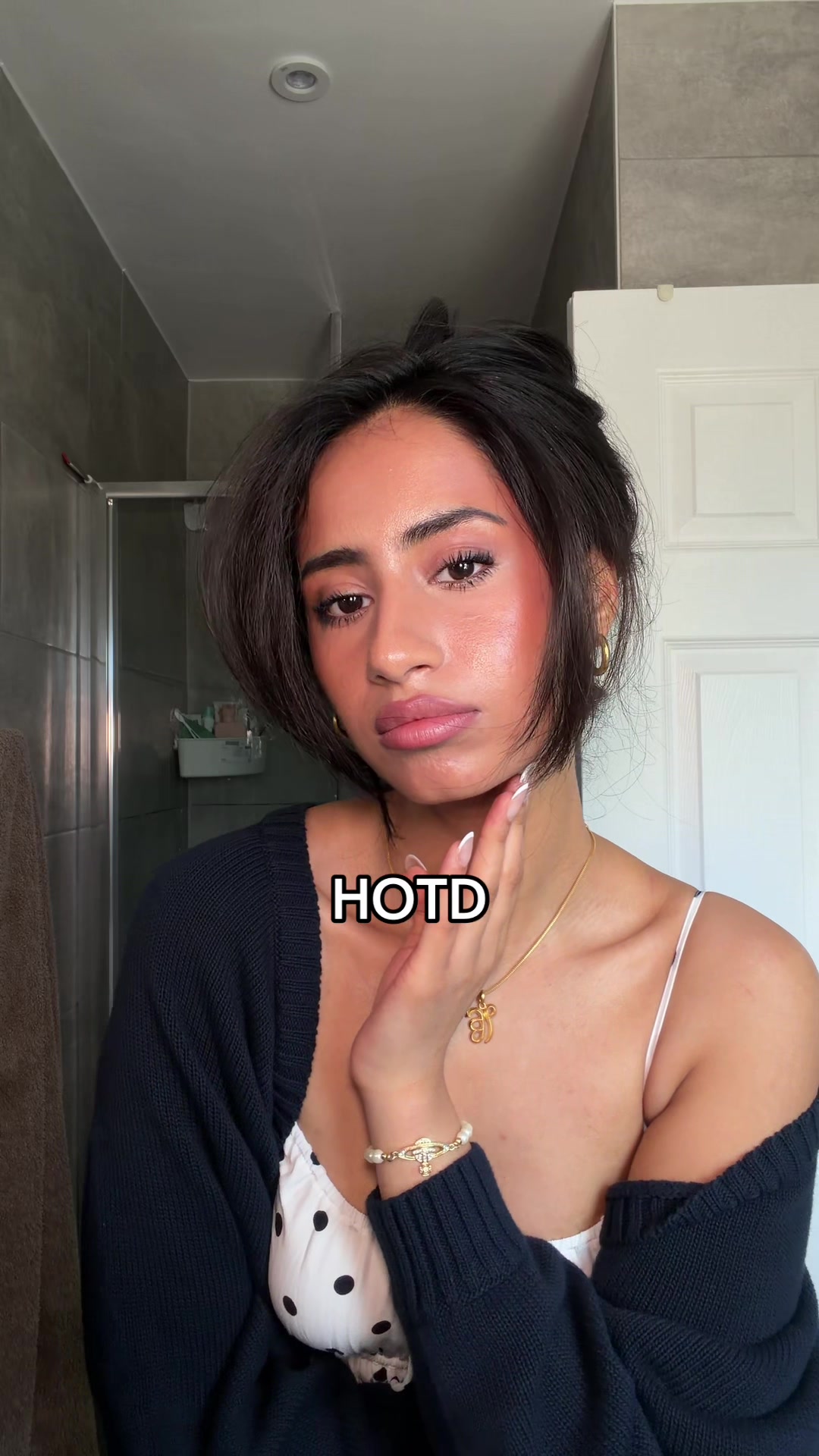 @𝐭𝐚𝐯𝐥𝐞𝐞𝐧 ˚₊۶ৎ˙⋆