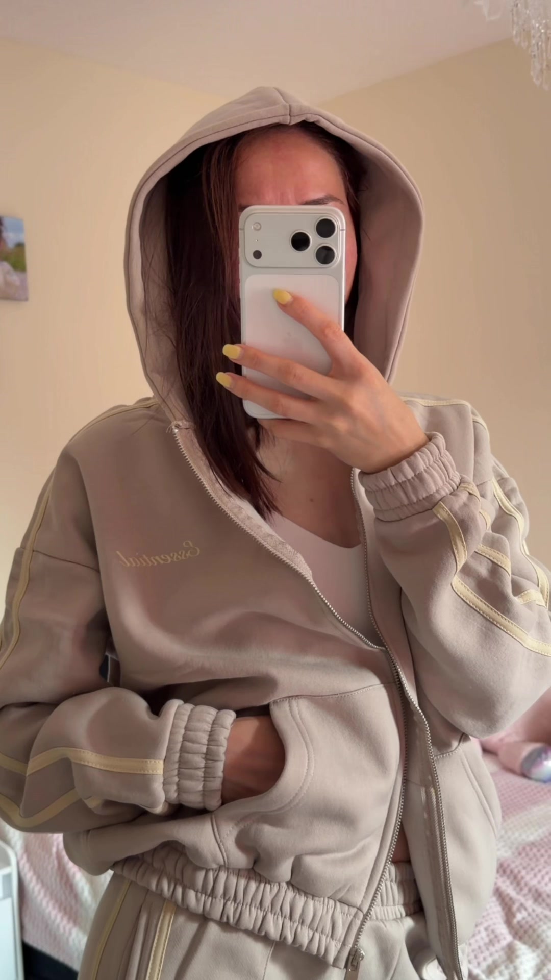 @SimplyHelen
