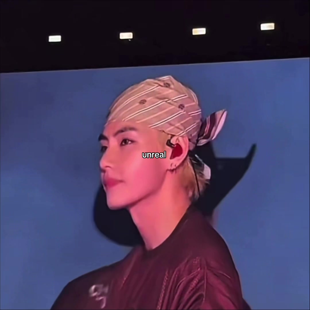 @ꪜ