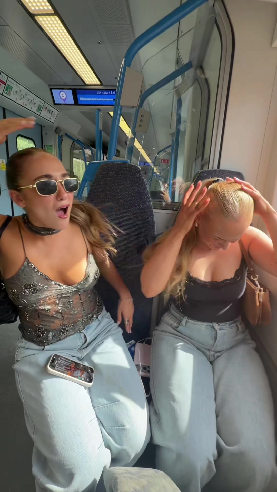 @Liv