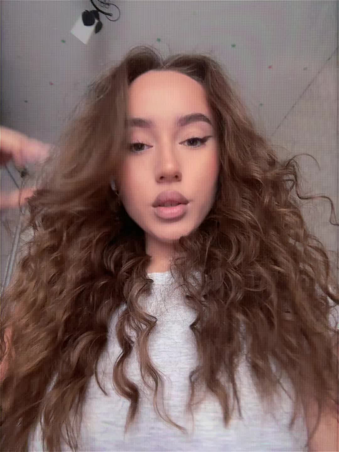 @m7i