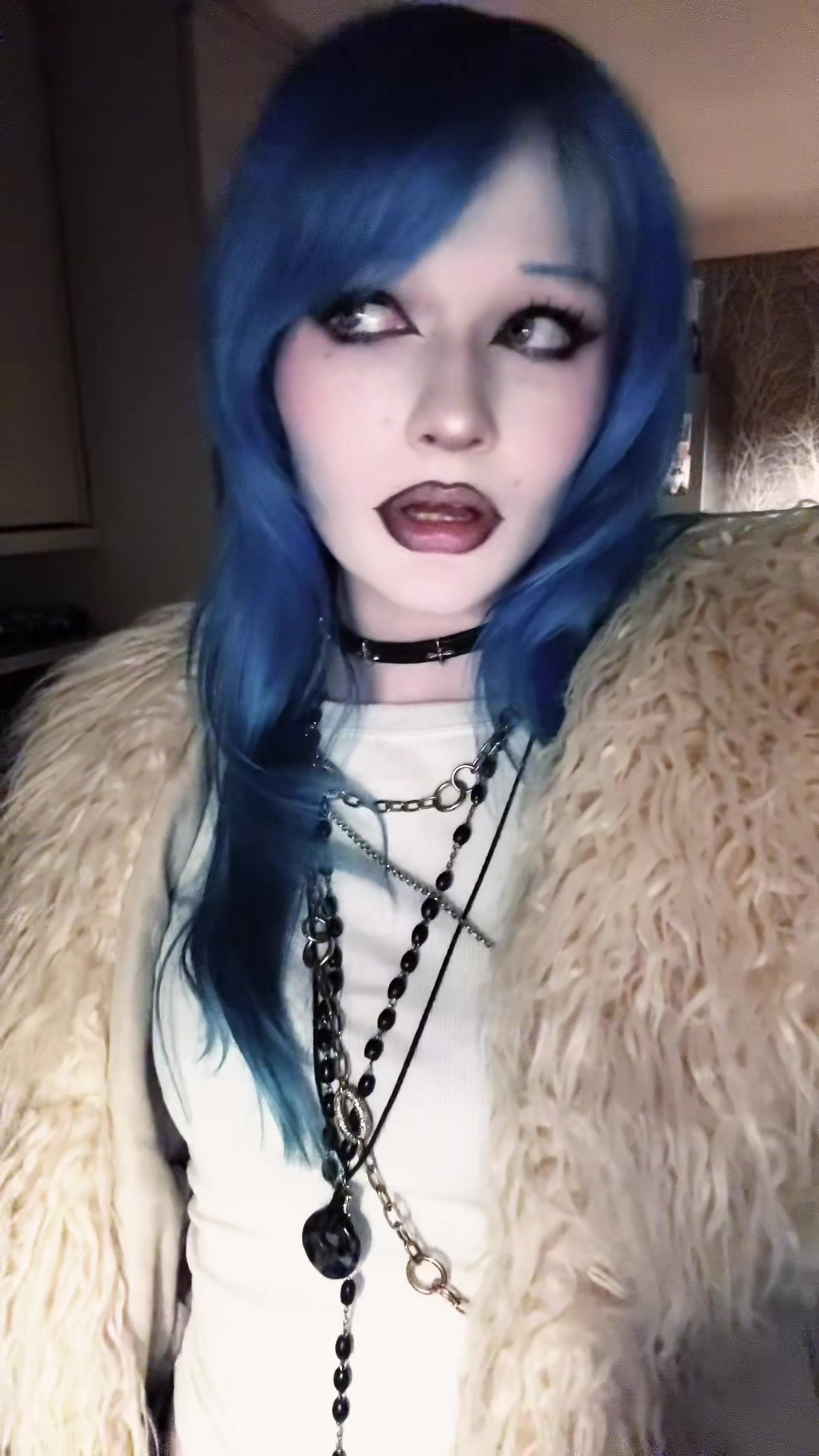 @girlwiththecoolbluehair