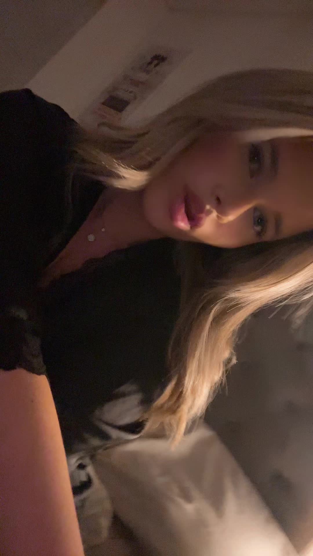 @tash