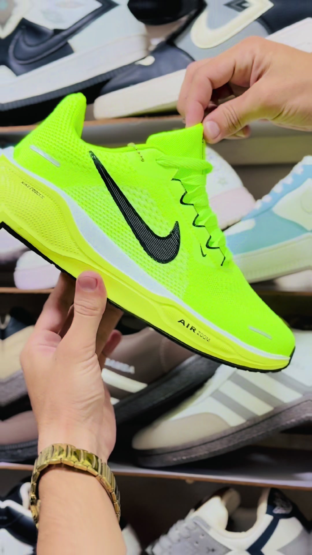 @Running Shoes