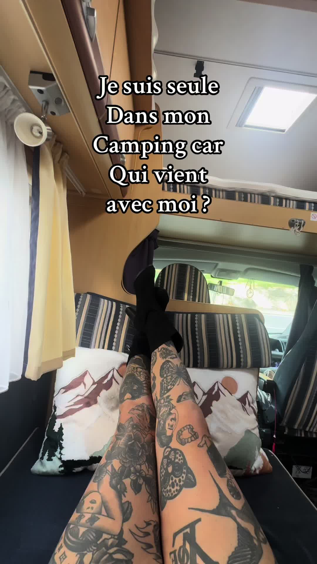 @☮️ana☮️