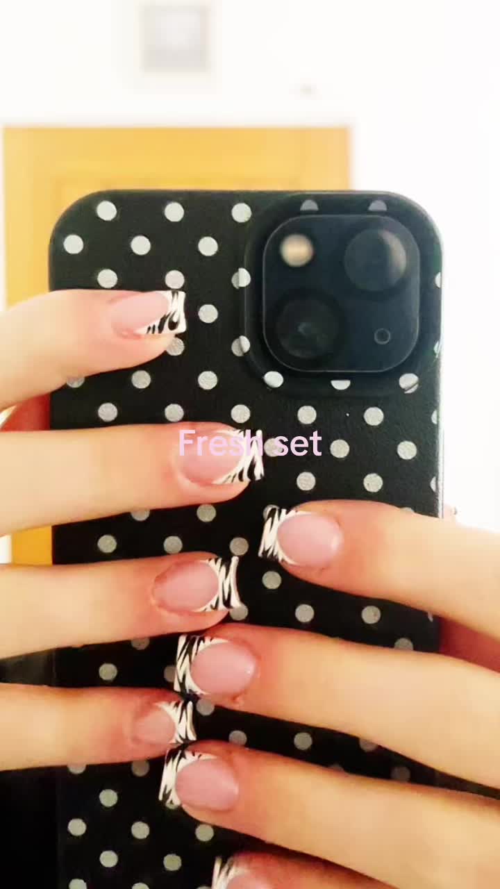 @๐ฅฅ