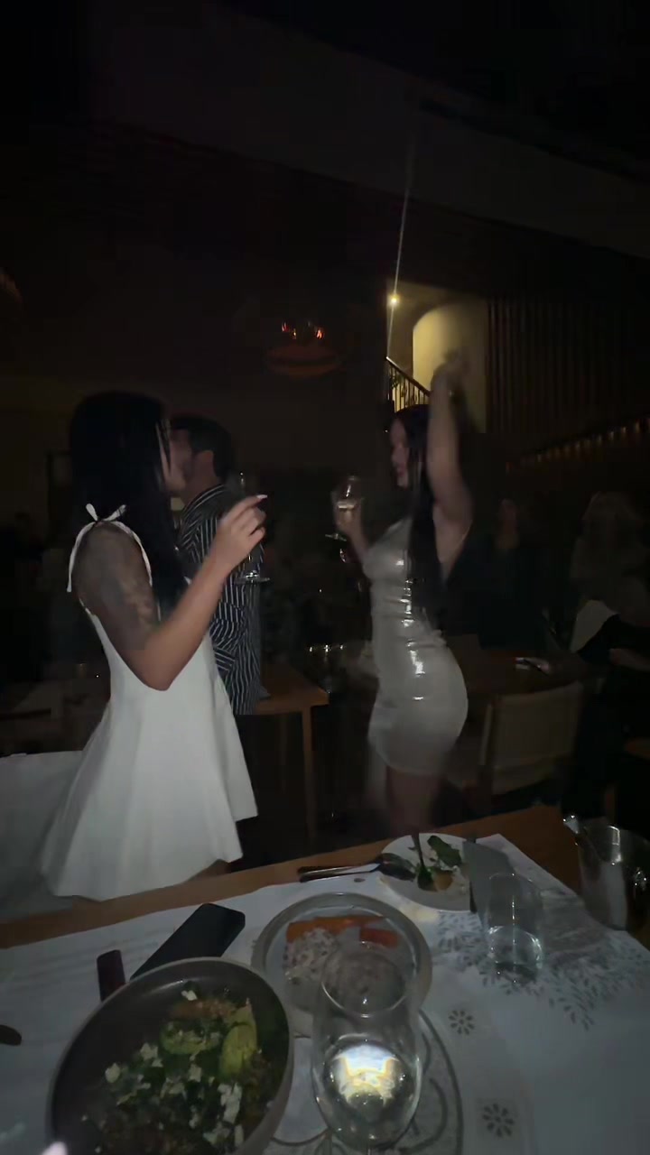@Eleni 🌺
