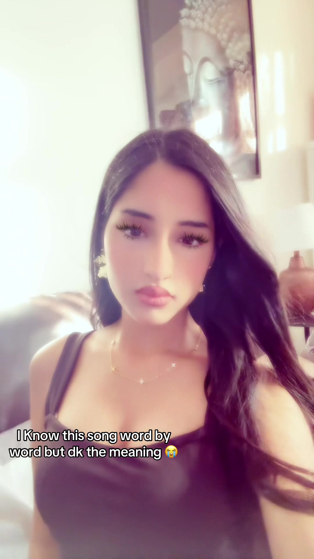 @anuxo_