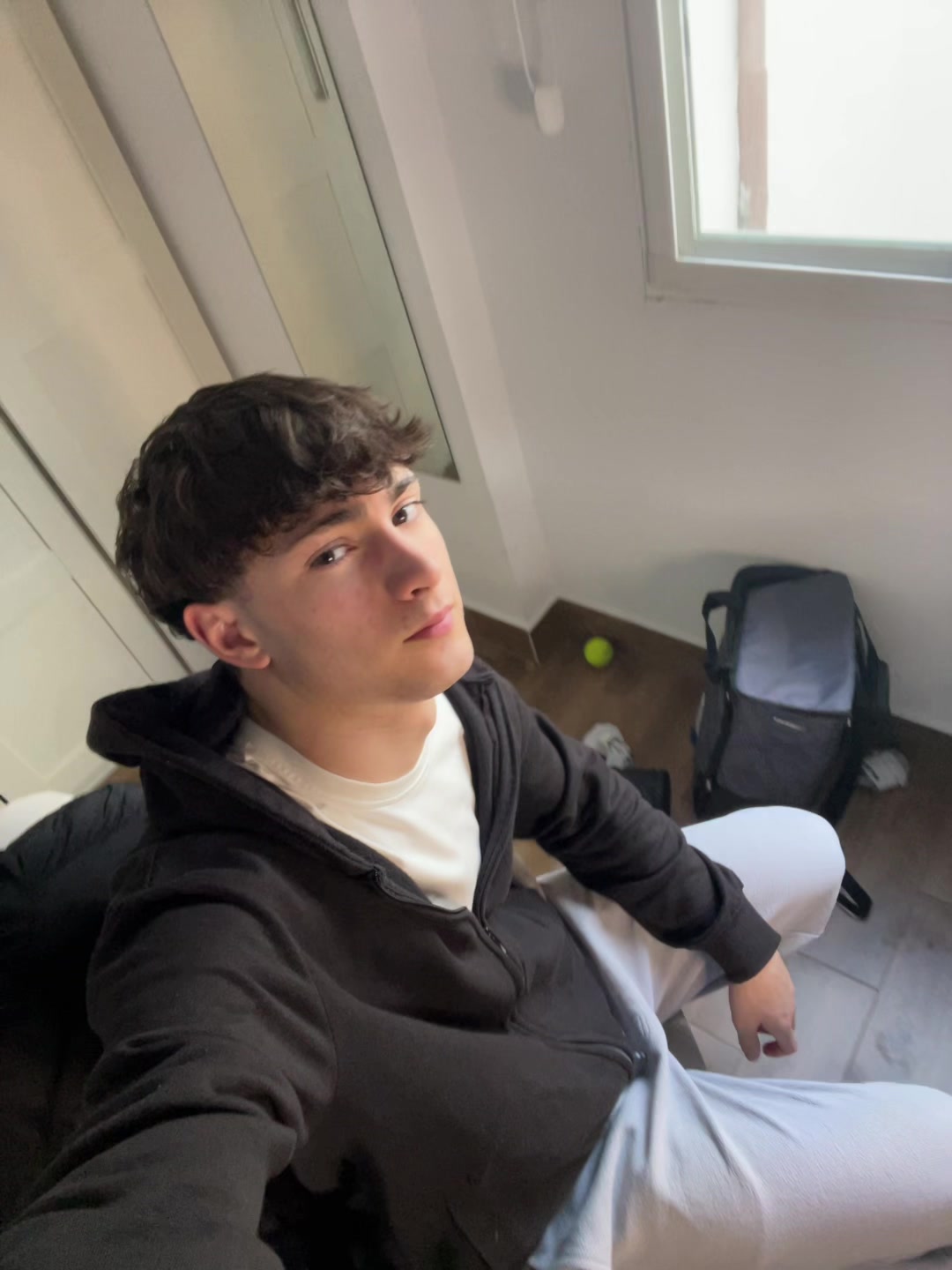 @adrii