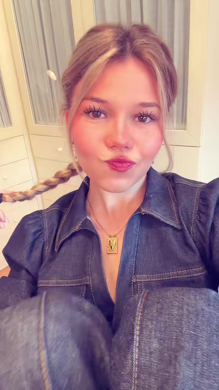 @CÈLIA BALLTONDRE