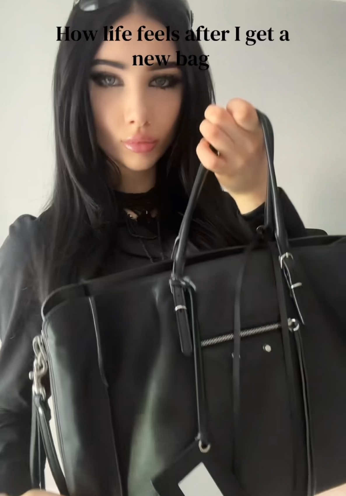 @nikolestunna