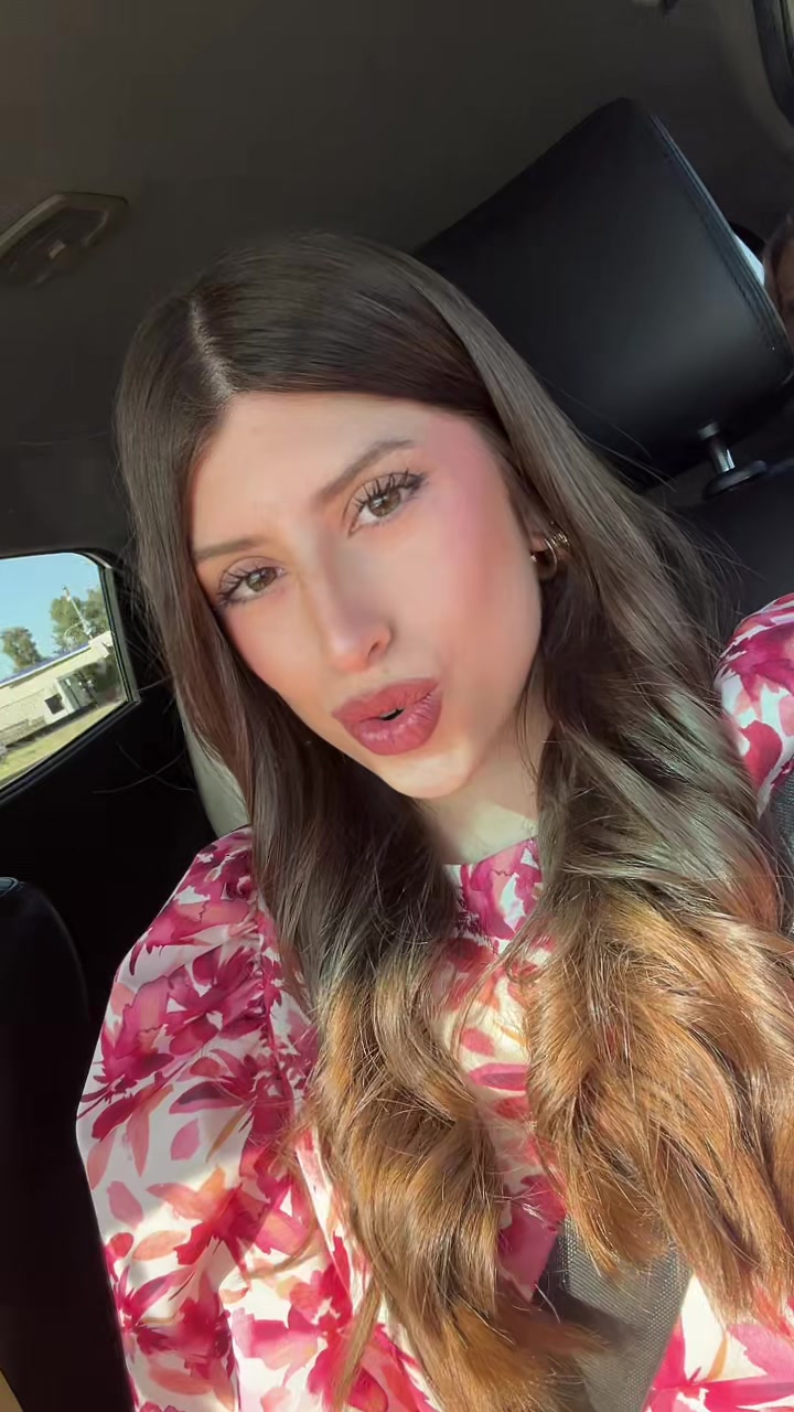 @Luc&iacute;a Ramirez