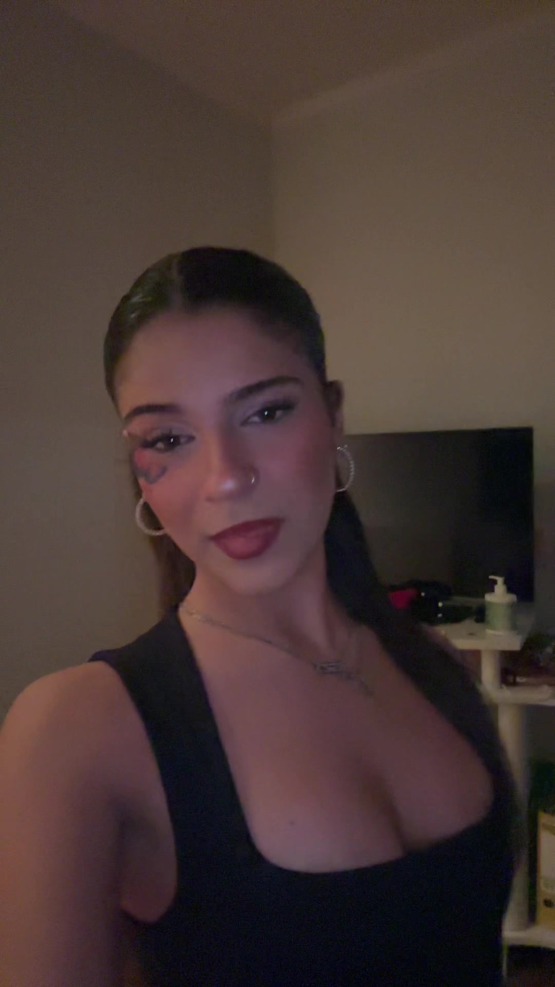 @Ioannidou