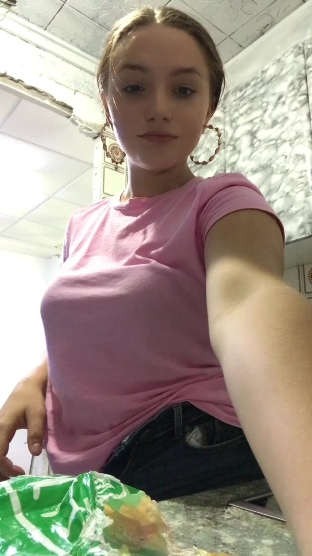 @😌