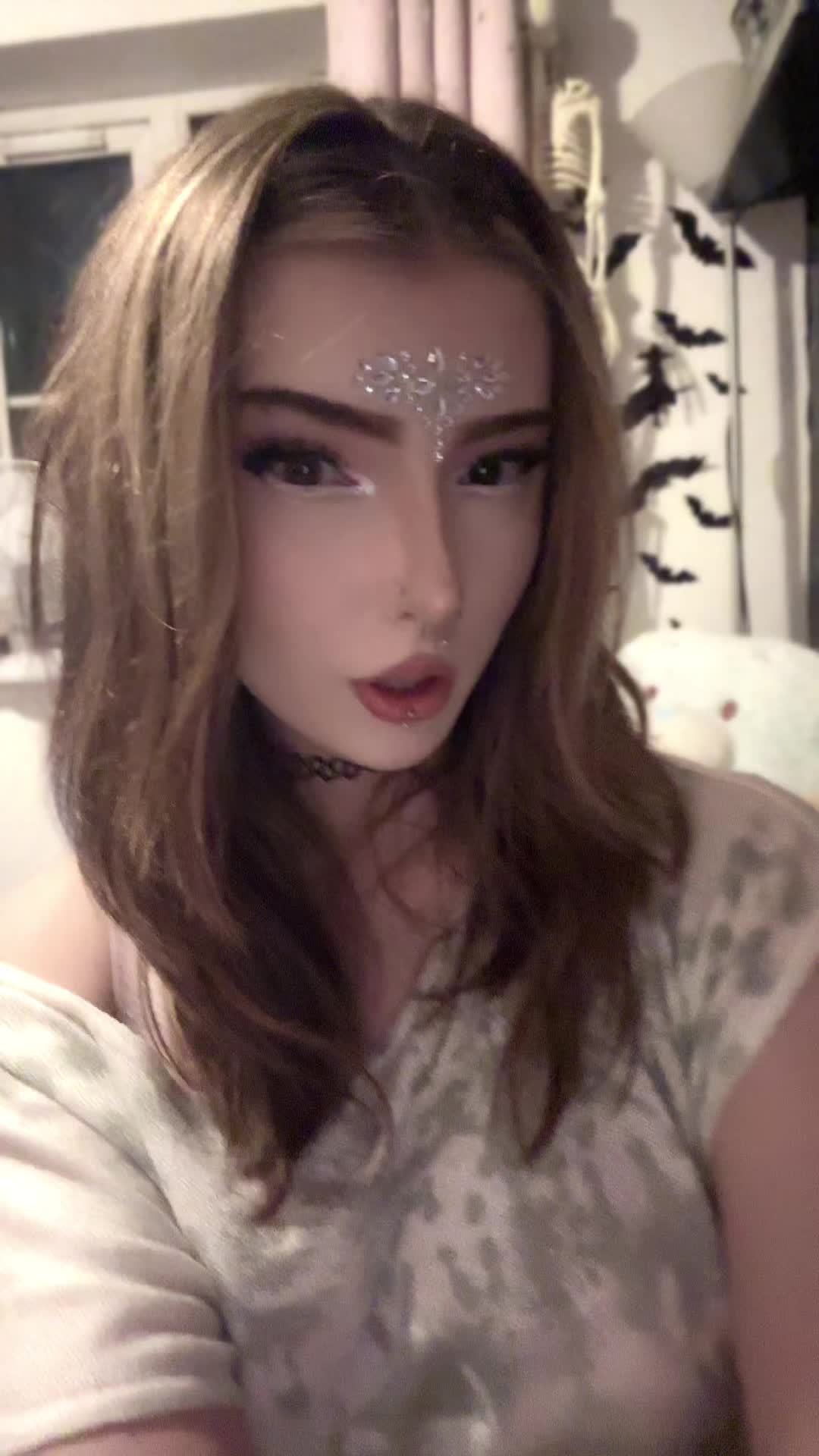 @chloe🪽