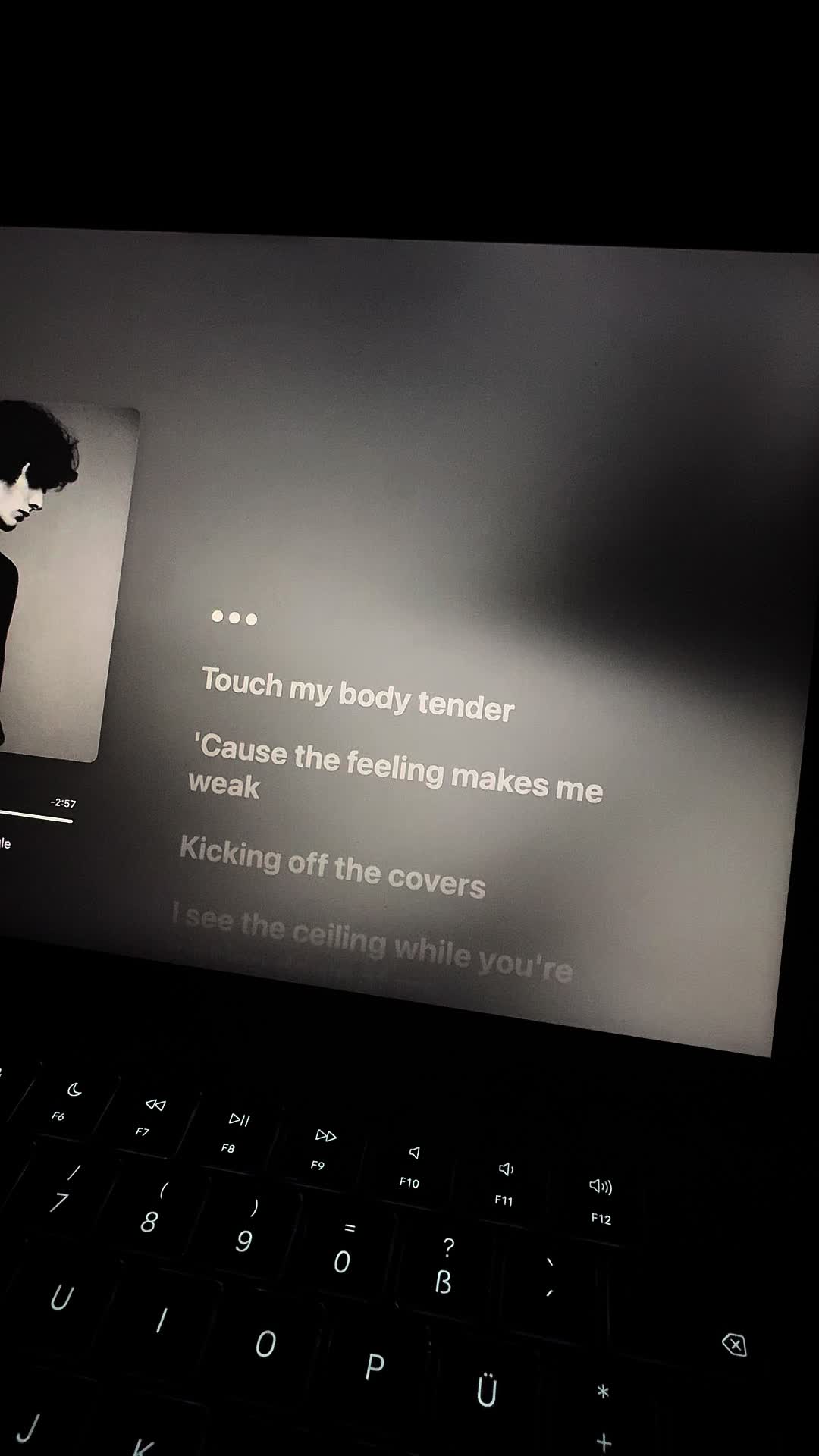 @Lyrics🎶🎵