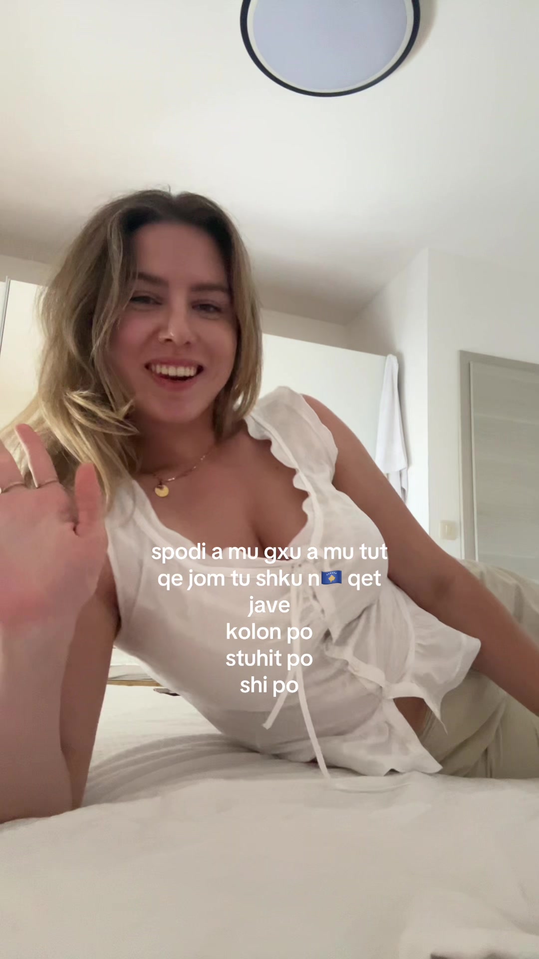 @Yllka✮