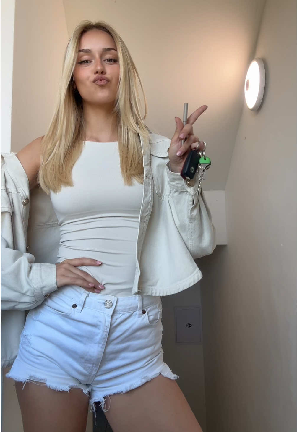 @karolina
