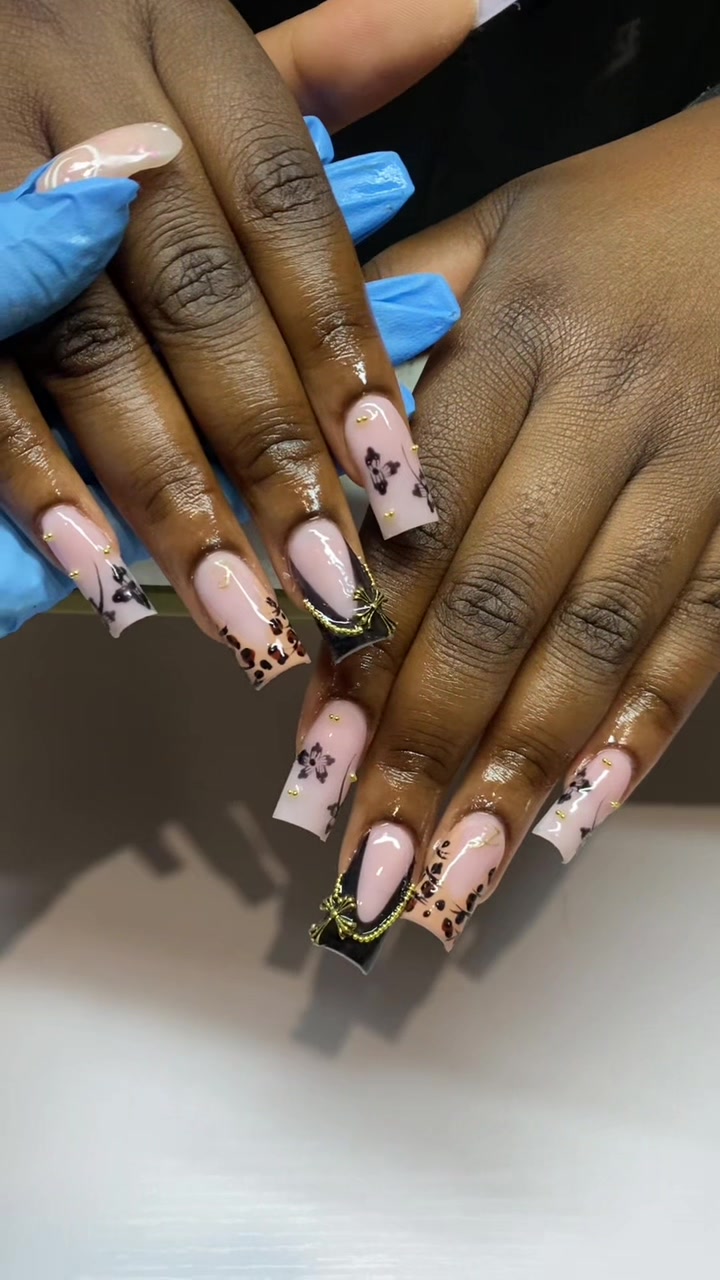 @GREENHITHE NAIL TECH 📍