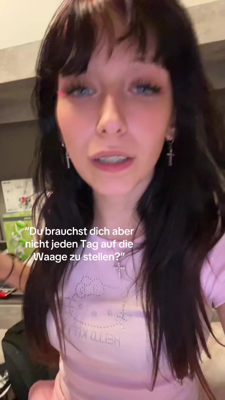 @Akii⁷⟭⟬