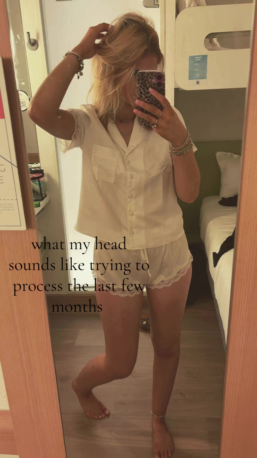 @𝓼𝓸𝓹𝓱 🦋
