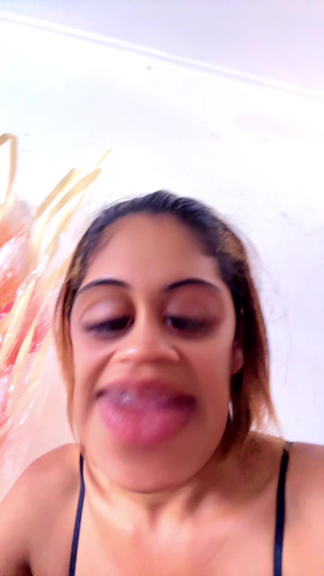 @❤️🤍