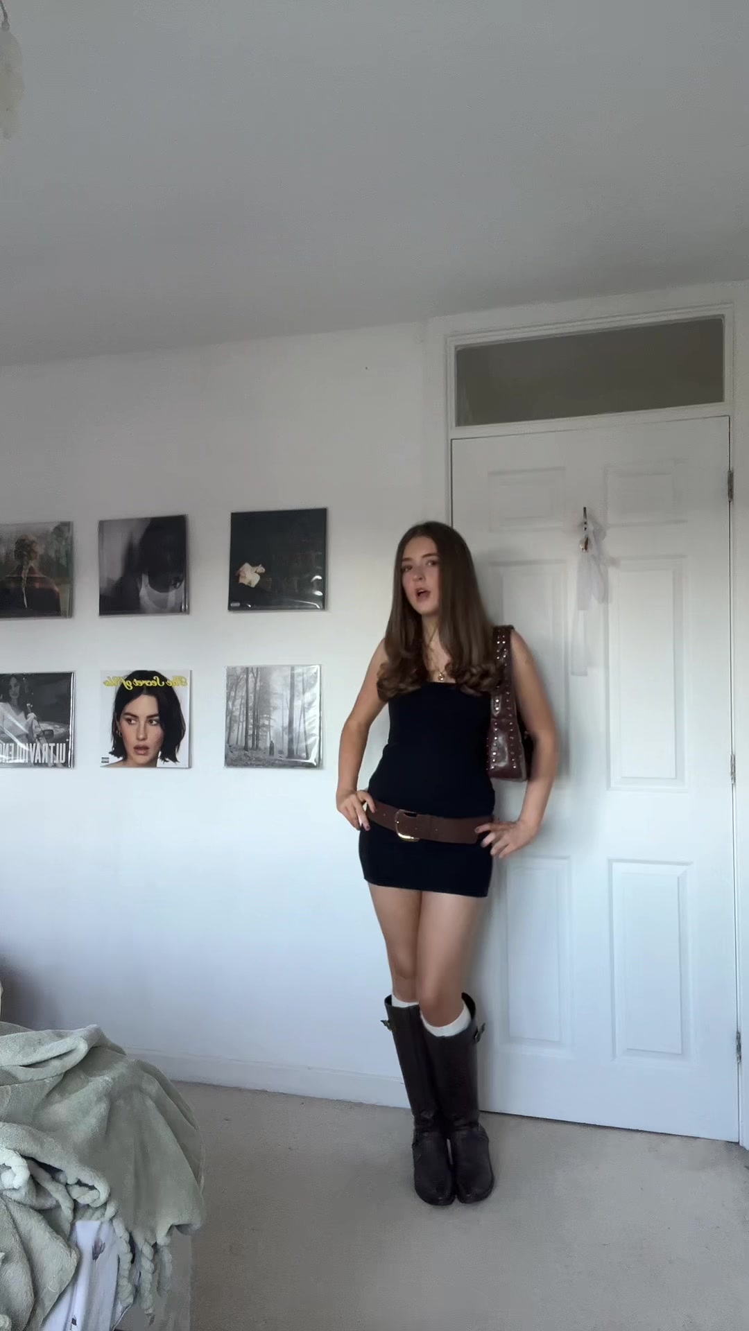 @phoebe ✮⋆˙