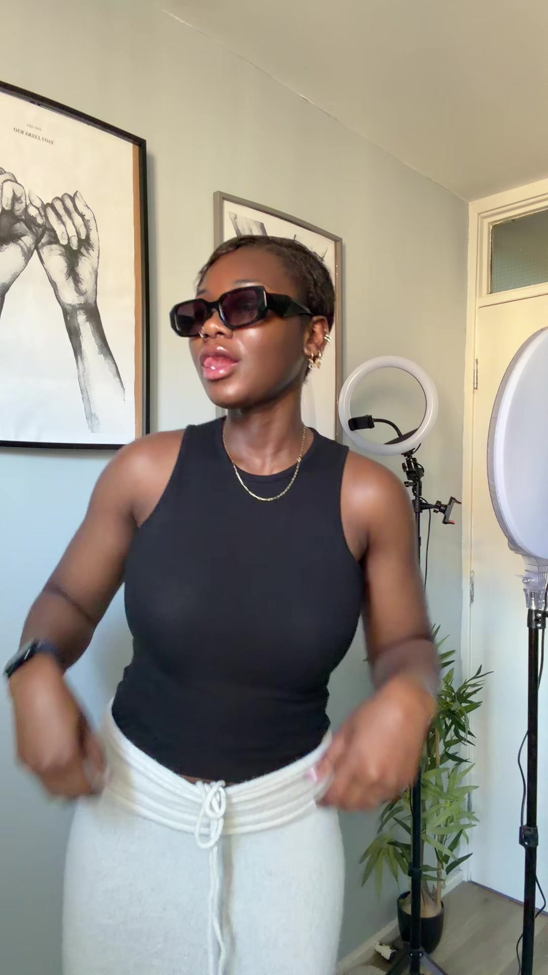 @gyal_like_mega