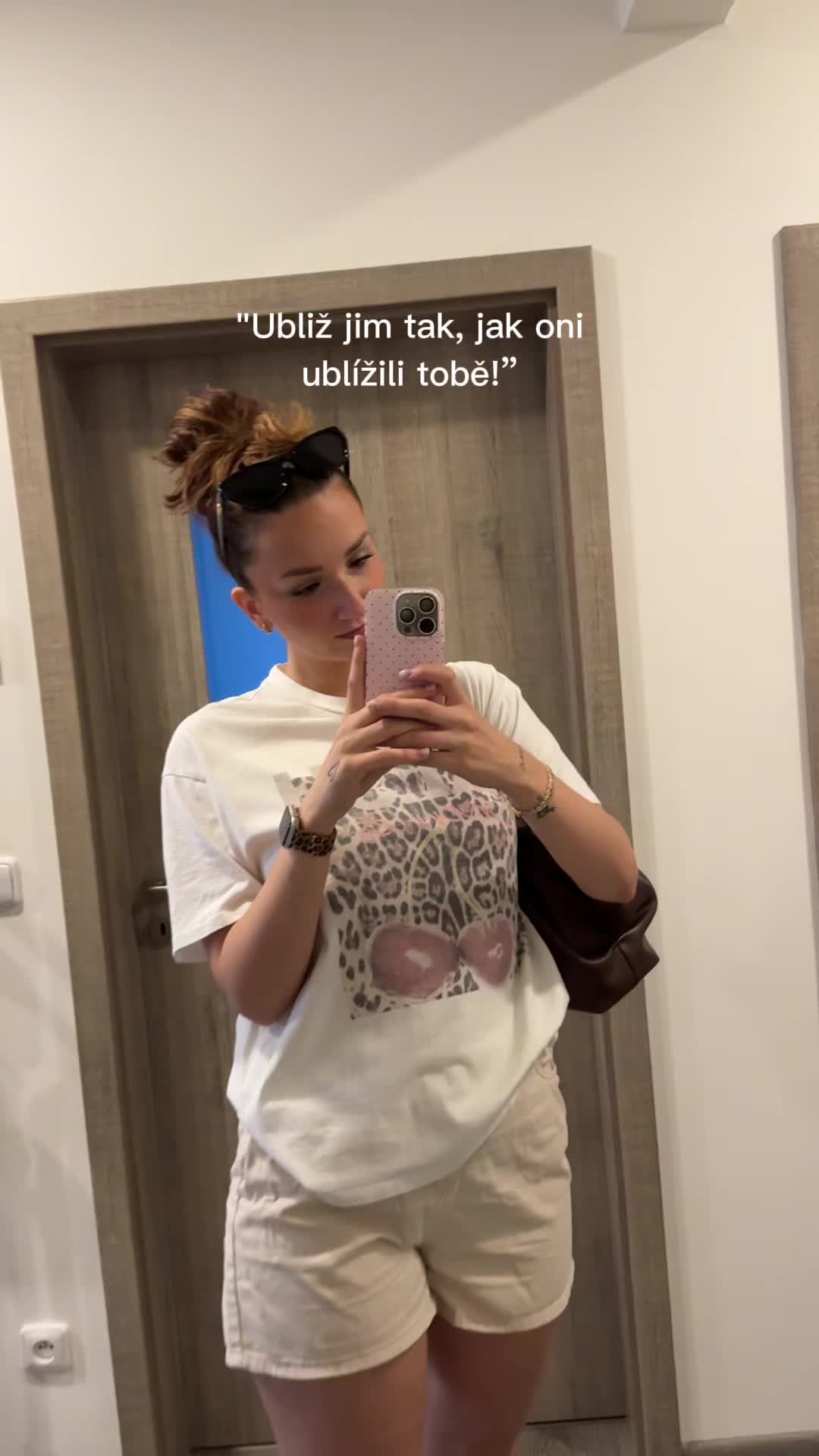 @&Scaron;&aacute;rka | vlasy&realita