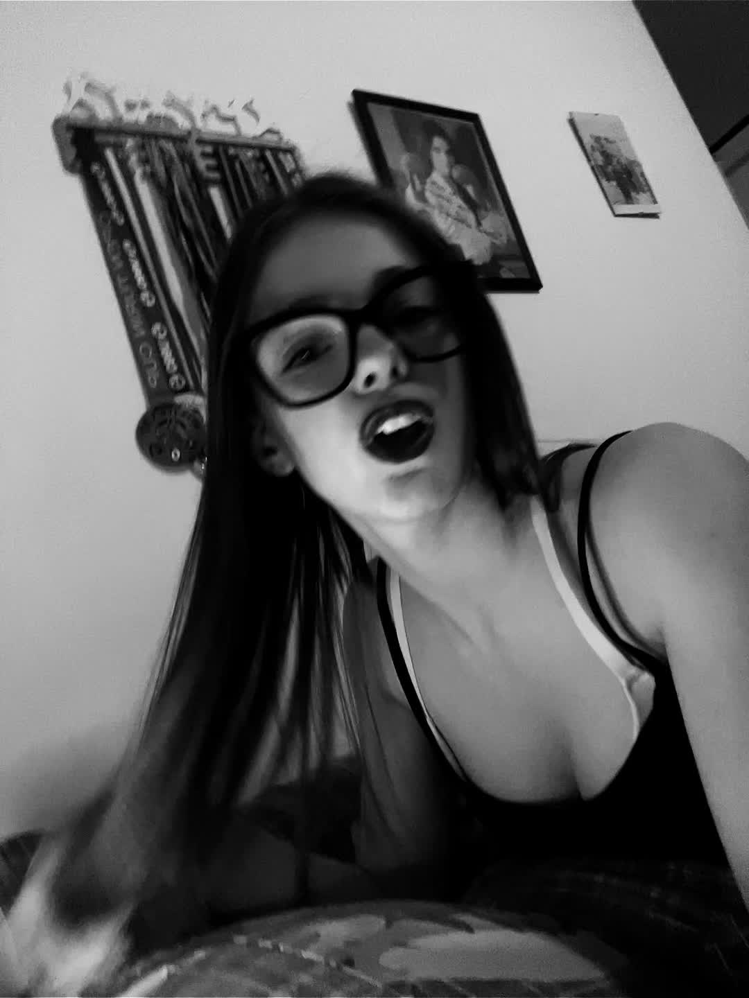 @💋💋