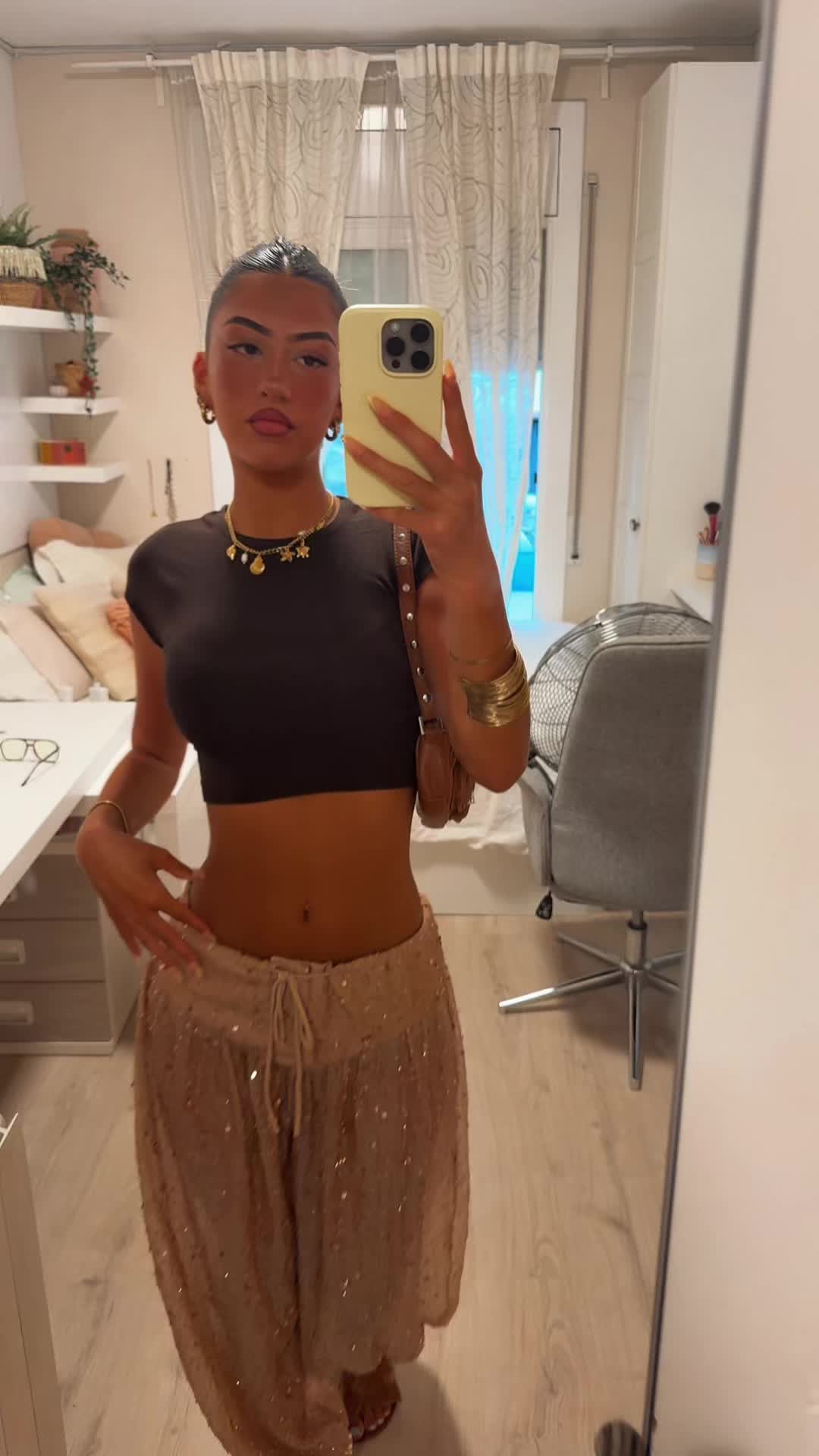 @AINARA DÍAZ