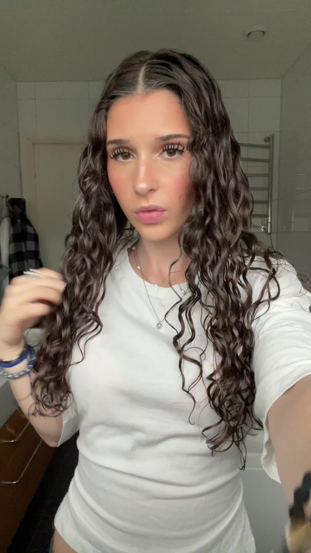 @elise