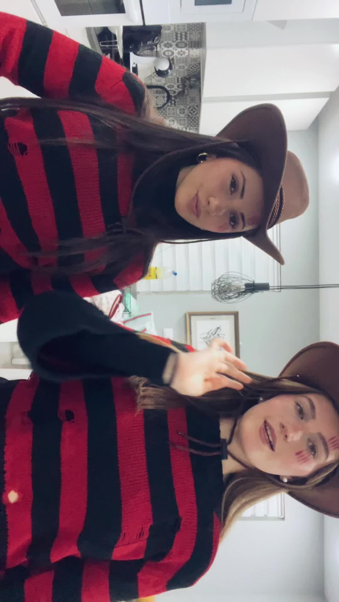 @&