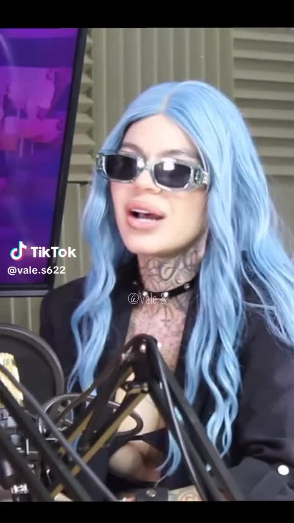 @MARYQUEENBYE