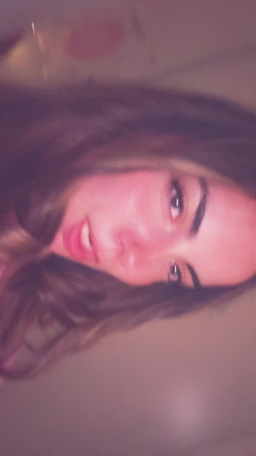 @laura_mooreno