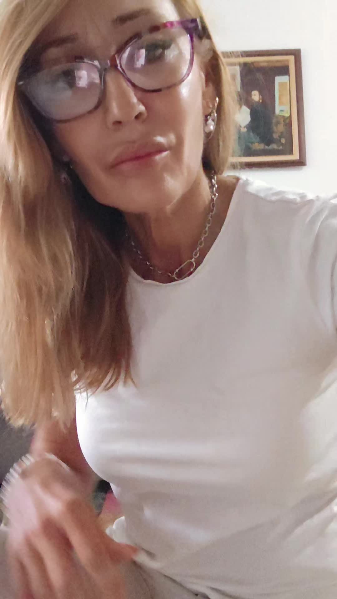 @Anuska