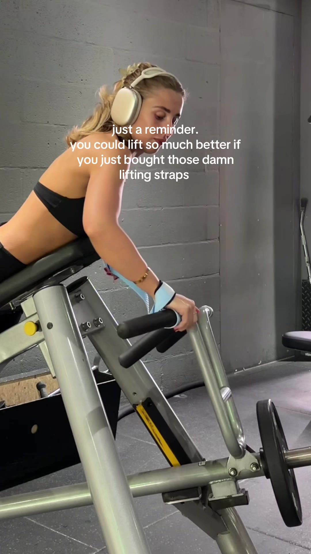 @Blousy