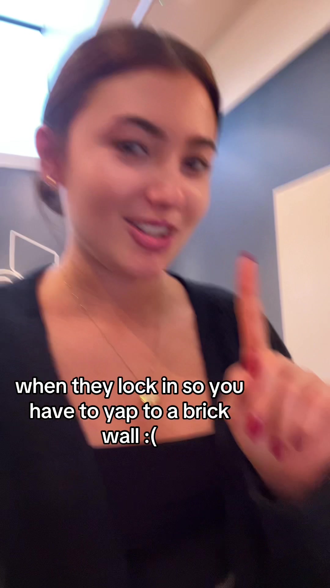 @laurenskay