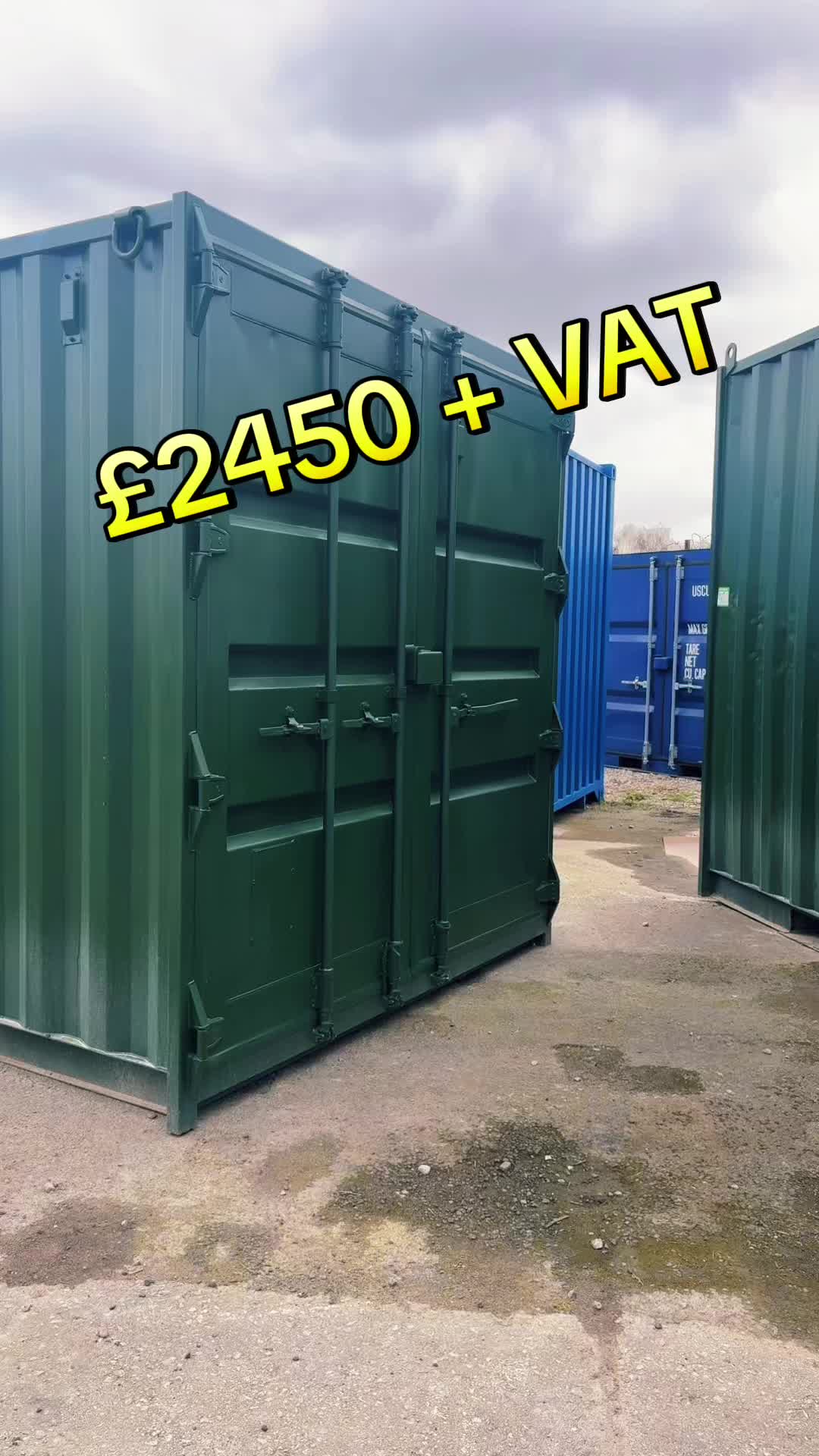 @Universal Containers