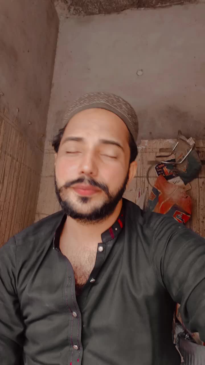 @Aakhri_Warning