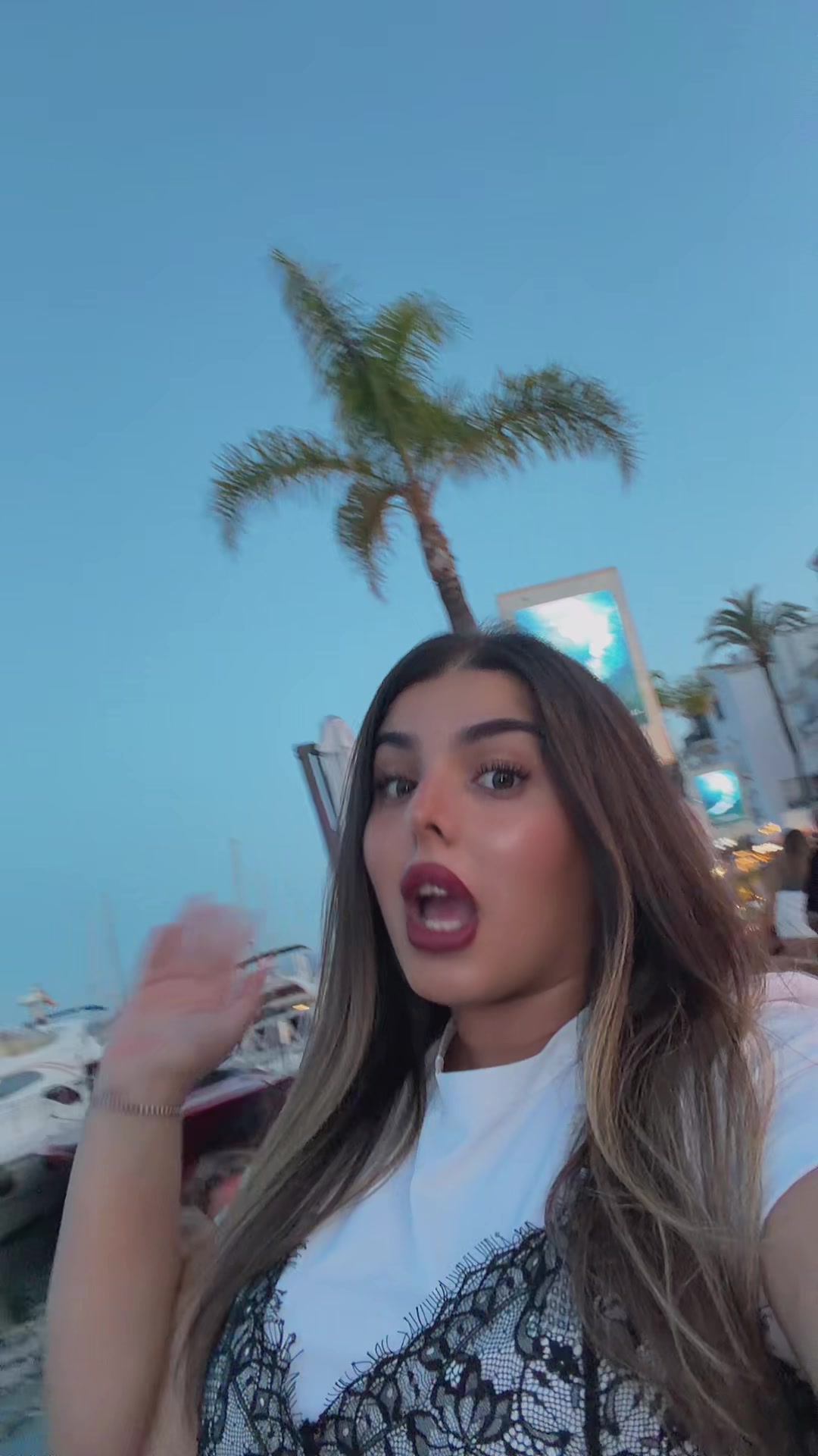 @Dounia Cazorla Ramoudi