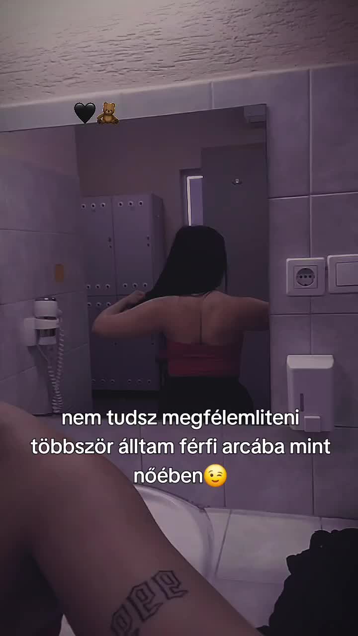 @Marianna🖤