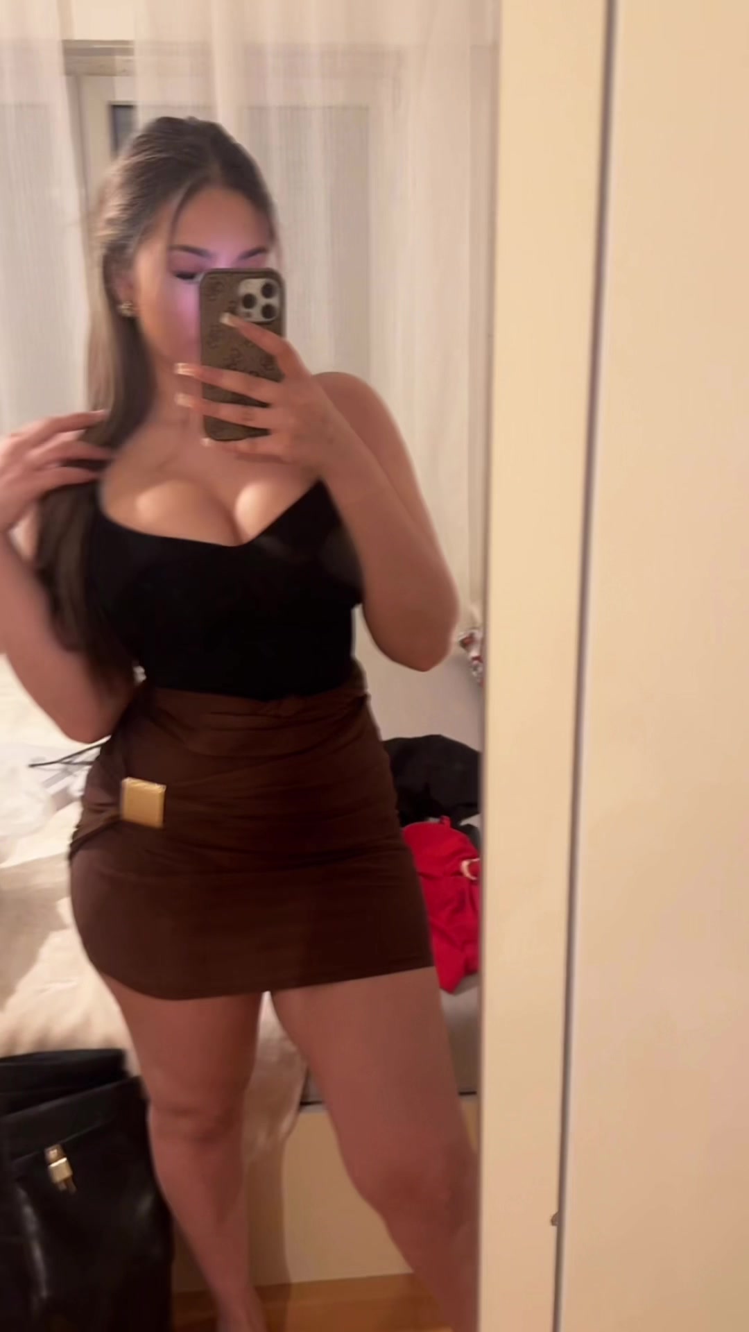 @𝐂𝐡𝐚𝐧𝐞𝐥𝐚🐆