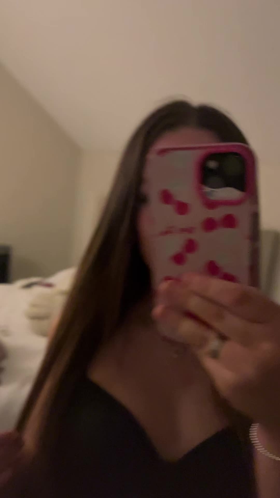 @hannah.ainouche