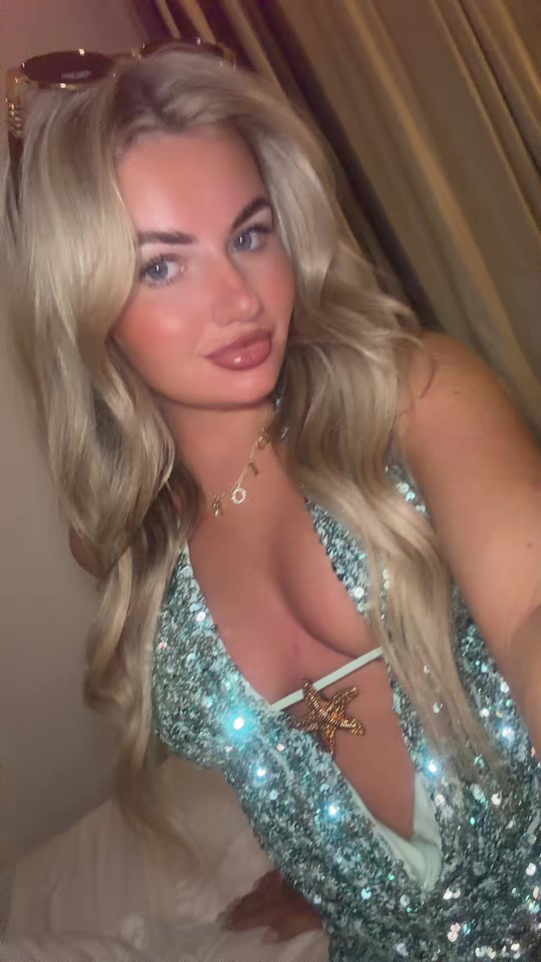 @Chloe Murphy👸🏼🎀🪽🥥