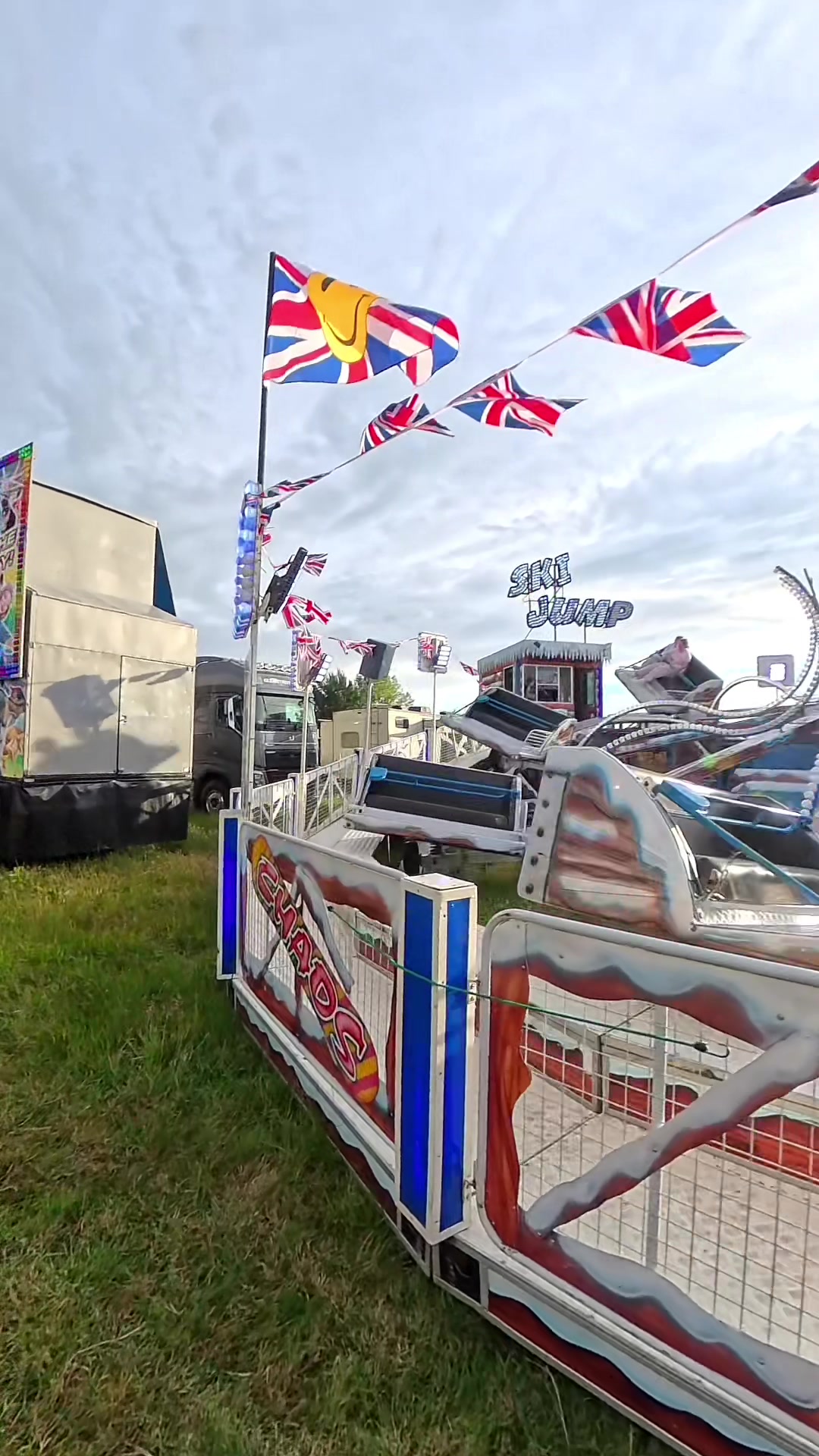 @funfairrides360