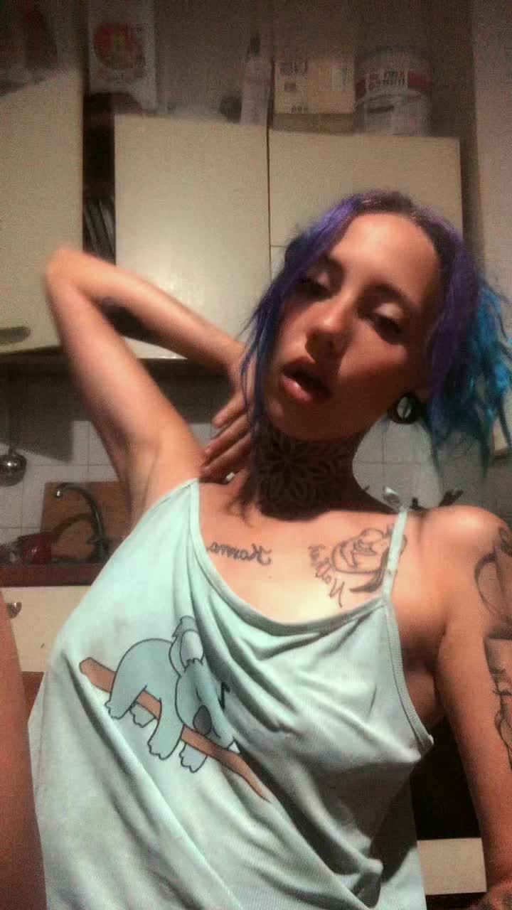 @shana_420_